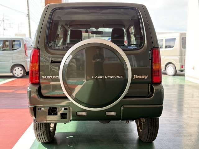 Suzuki Jimny 4