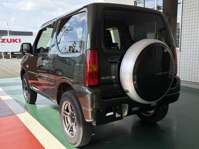 Suzuki Jimny 5