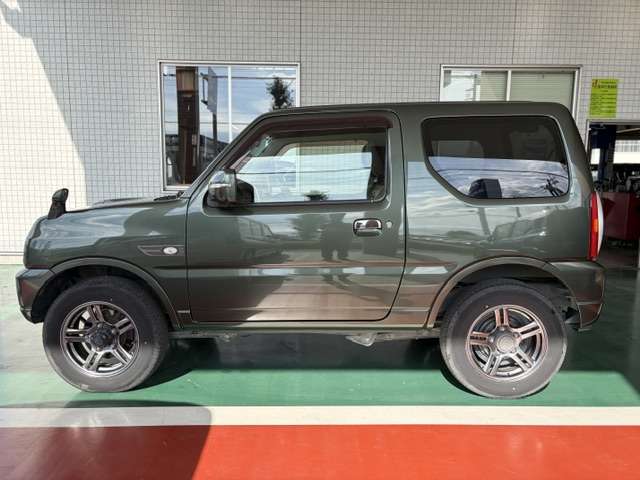 Suzuki Jimny 6
