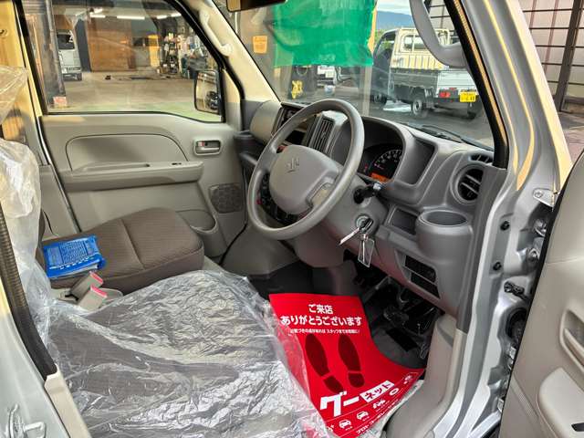 Suzuki Every 12
