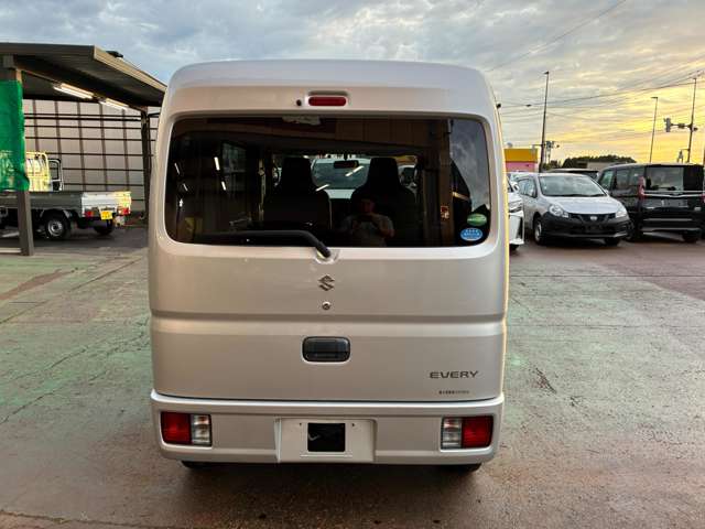 Suzuki Every 7