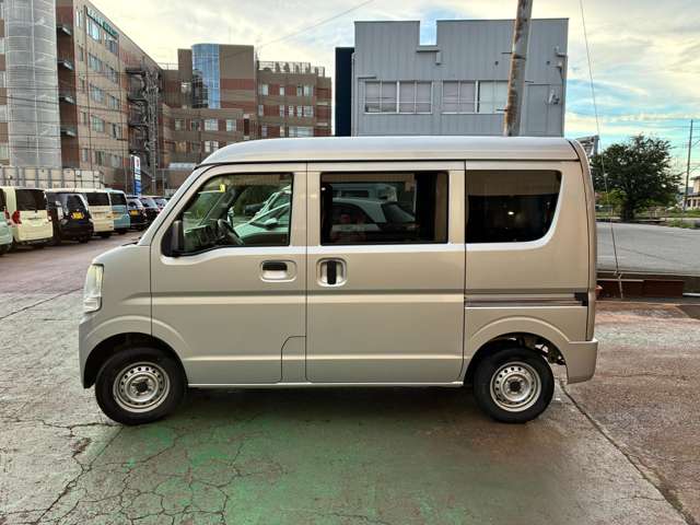 Suzuki Every 9