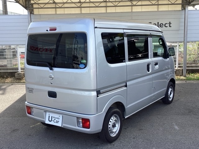 Nissan NV100 Clipper 5
