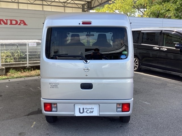 Nissan NV100 Clipper 6