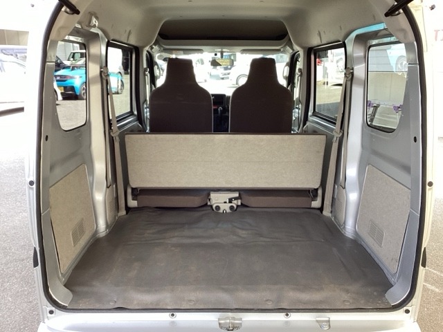 Nissan NV100 Clipper 7