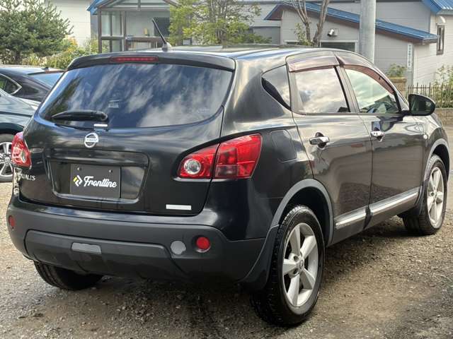 Nissan Dualis 5