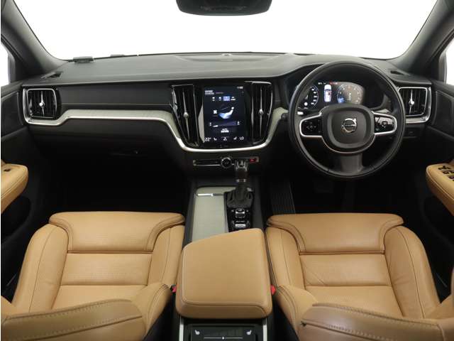 Volvo V60 Cross Country 4
