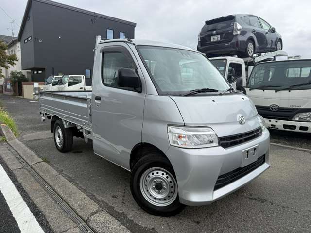 Mazda Bongo Truck 5