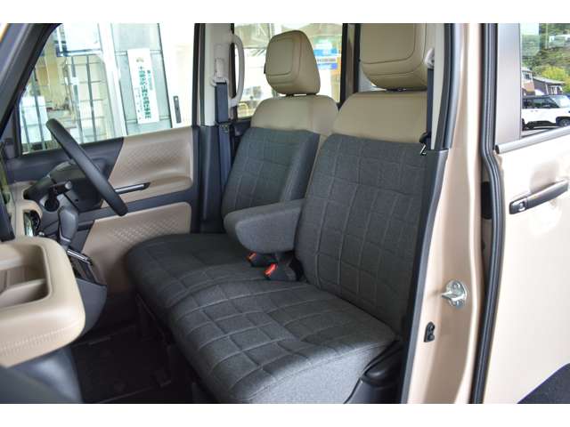 Mitsubishi Delica Mini 6