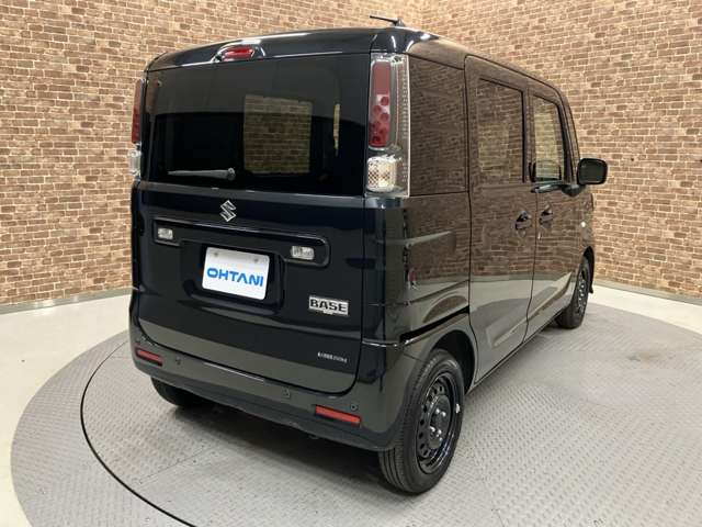 Suzuki Spacia Base 11