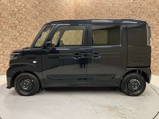 Suzuki Spacia Base 10