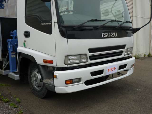Isuzu Forward 4