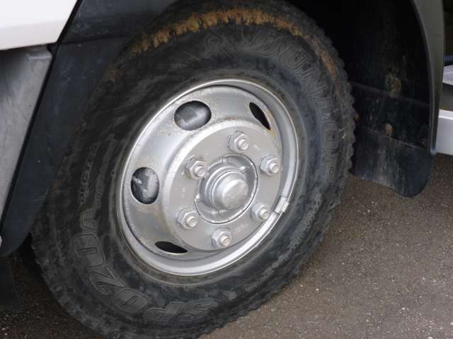 Isuzu Forward 6