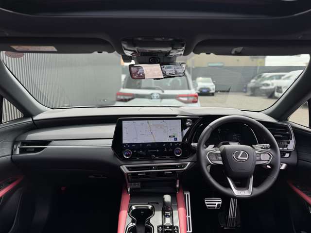 Lexus RX 9