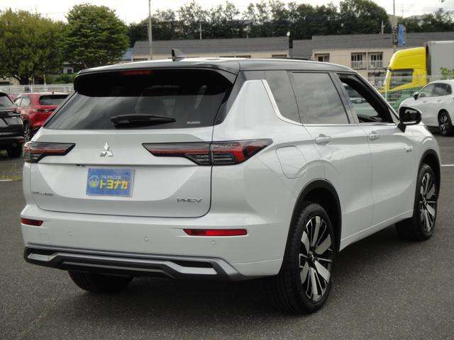 Mitsubishi Outlander 7