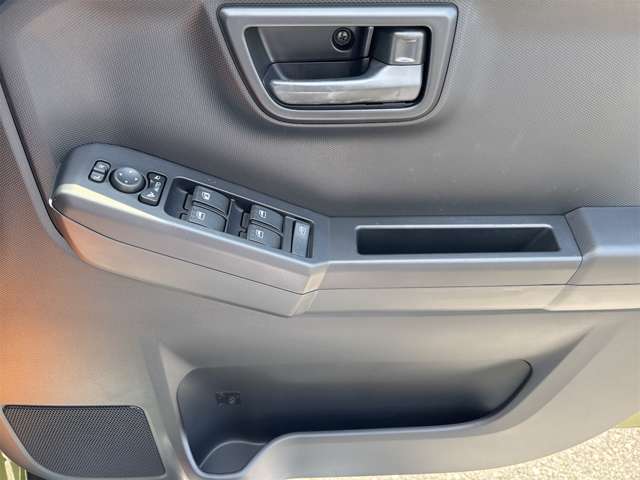 Daihatsu Taft 4