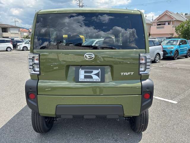 Daihatsu Taft 7
