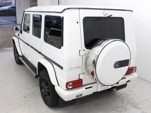 Mercedes-Benz G-Class 12