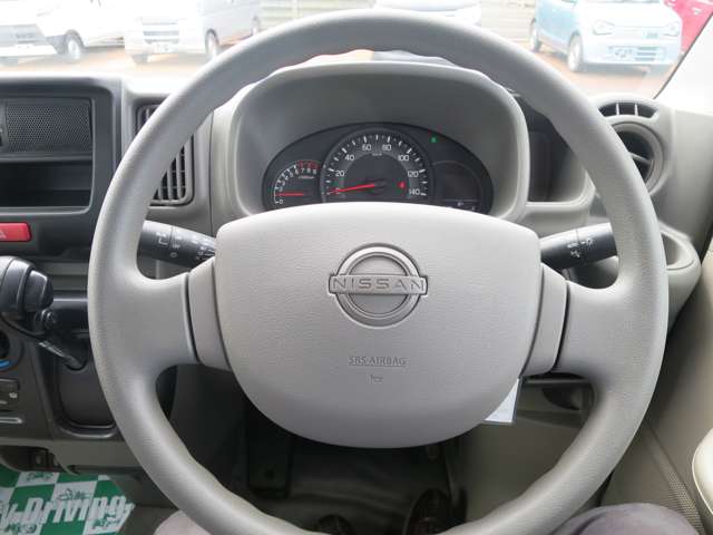 Nissan NV100 Clipper 12