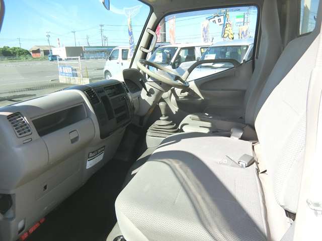 Toyota Toyoace 11