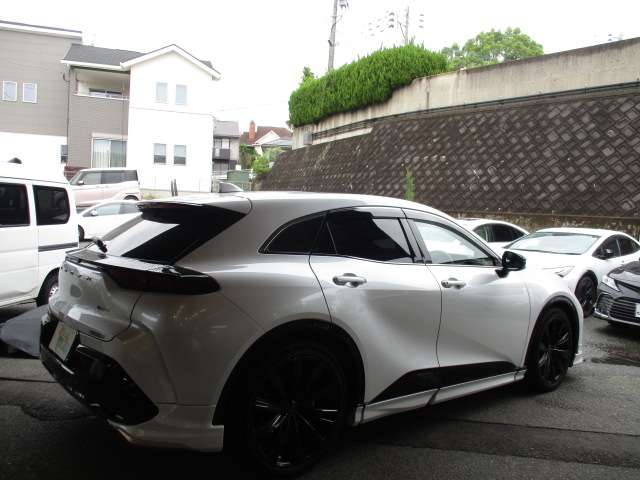 Toyota Crown Sport 7
