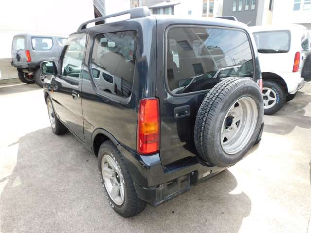 Suzuki Jimny 8