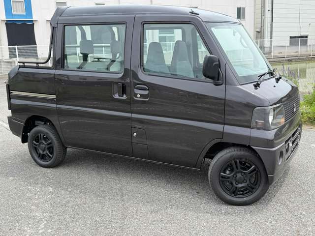Mitsubishi Minicab Deck Van 5