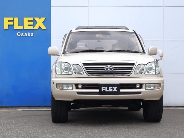 Toyota Land Cruiser Cygnus 10