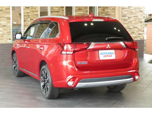 Mitsubishi Outlander PHEV 11