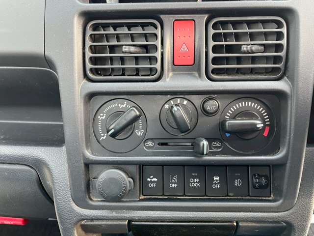 Suzuki Carry 3