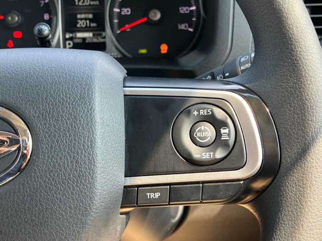 Daihatsu Atrai 12