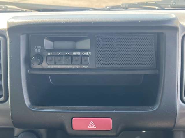 Nissan NV100 Clipper 11