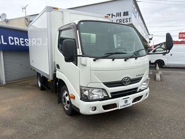 Toyota Toyoace 4