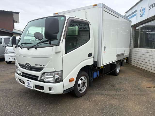 Toyota Toyoace 6