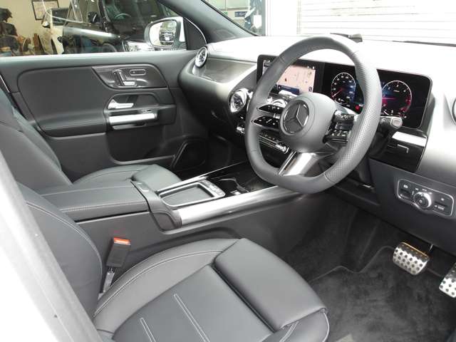 Mercedes-Benz GLA-Class 5