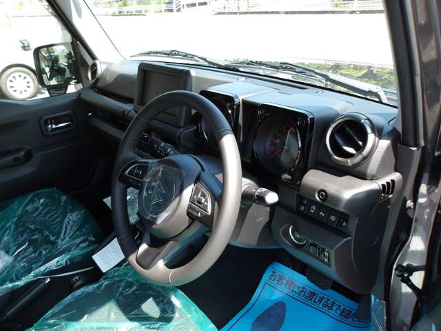 Suzuki Jimny Nomade 11