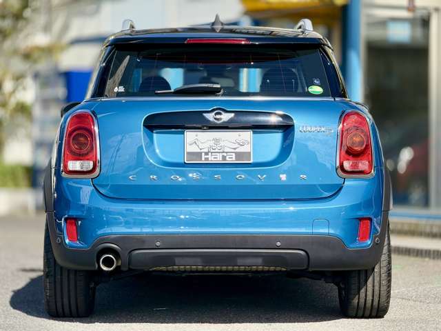 MINI Crossover 11