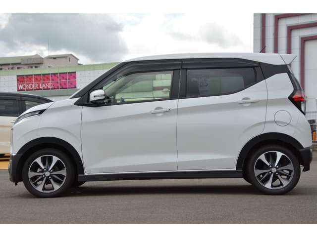 Mitsubishi eK X 7
