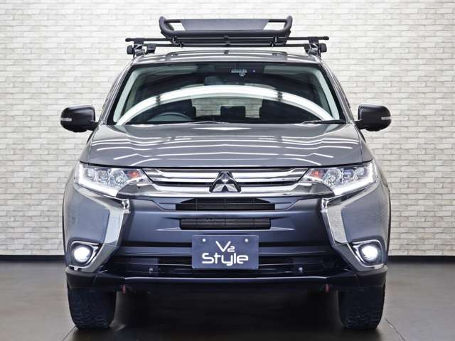 Mitsubishi Outlander 4