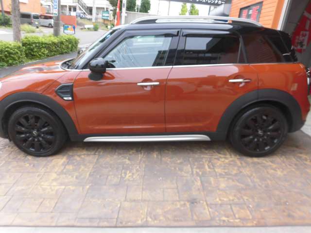 MINI Crossover 6