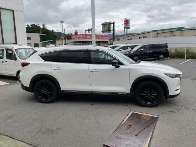 Mazda CX-8 4