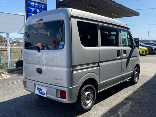 Suzuki Every 8