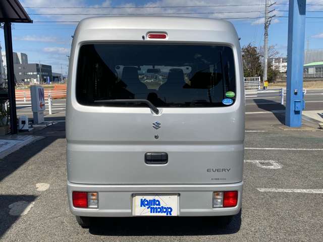 Suzuki Every 9