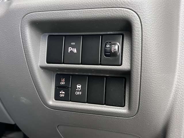 Nissan NV100 Clipper 10