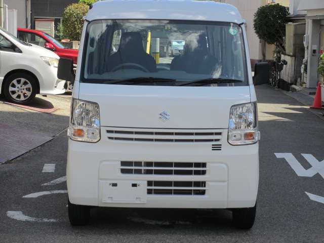 Suzuki Every 8
