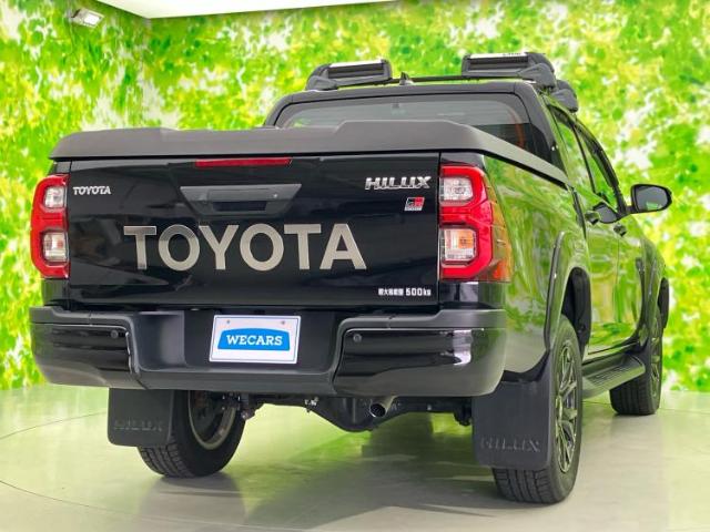 Toyota Hilux 6