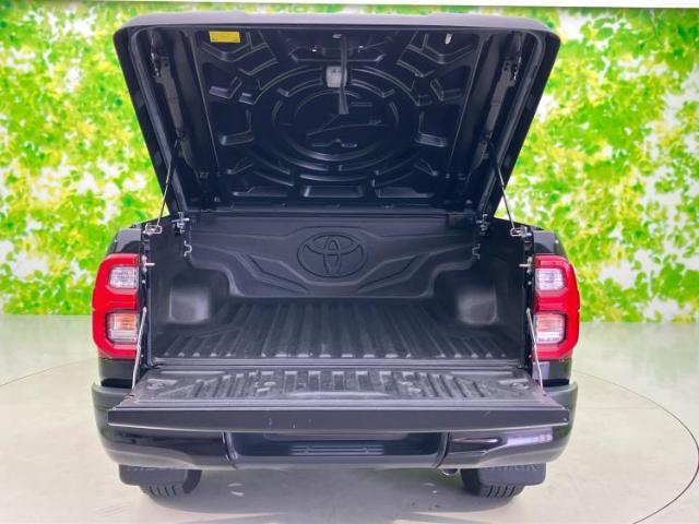Toyota Hilux 10
