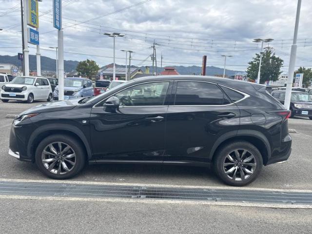 Lexus NX 5