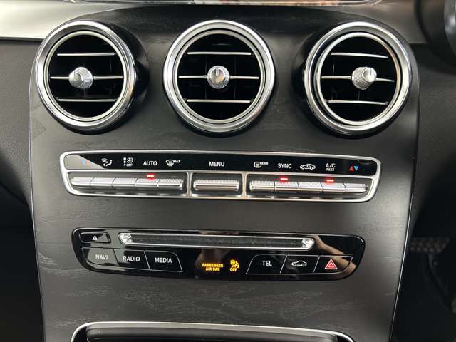 Mercedes-Benz GLC 9