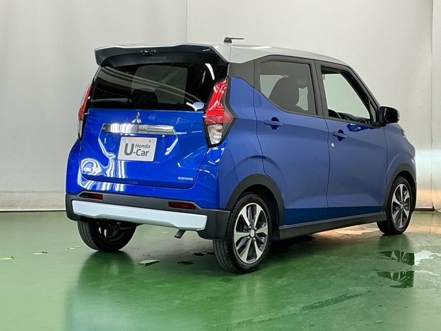 Mitsubishi eK X 7